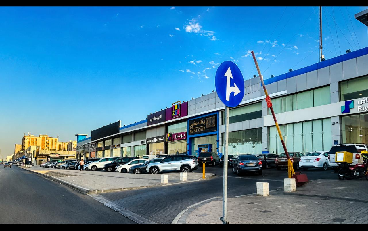 معارض تجارية للإيجار - حي الفيحاء – جدة