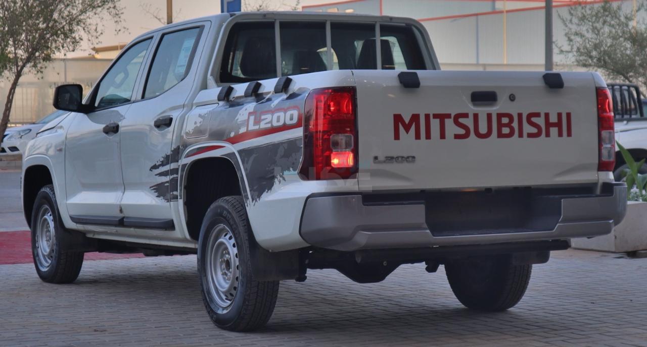ميتسوبيشي L200 2025 غمارتين ديزل دبل خليجي عروض اليوم الوطني